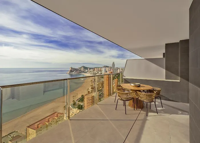 Sunset Cliffs Luxury Apart With Sea View